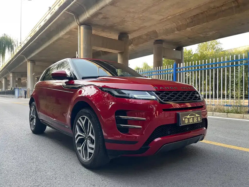 Land Rover Evoque — фото 1