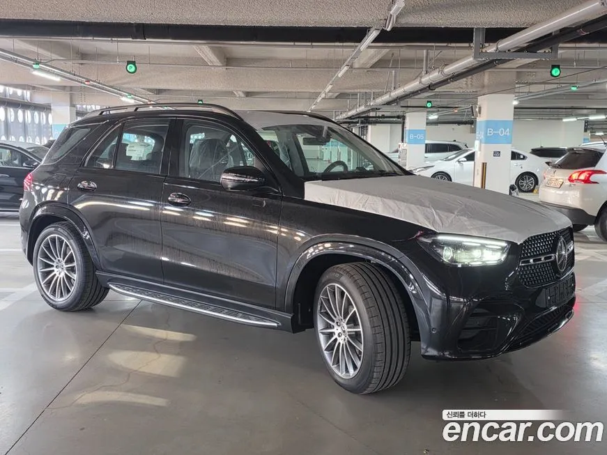 Mercedes-Benz GLE-Class — фото 1
