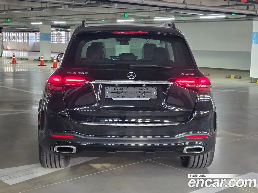Mercedes-Benz GLE-Class — фото 7