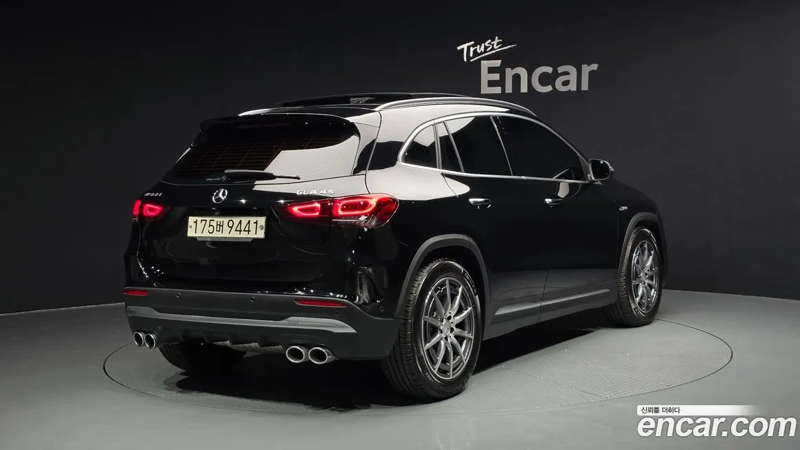 Mercedes-Benz GLA-Class — фото 2