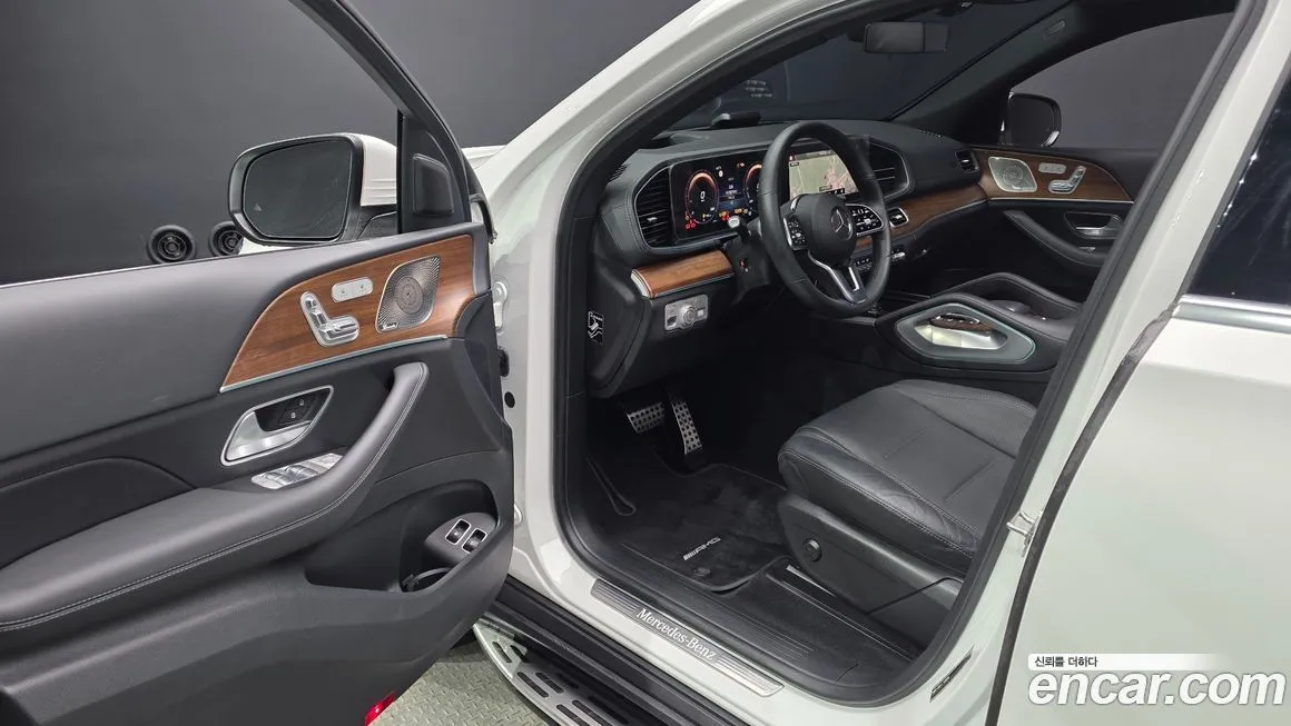 Mercedes-Benz GLE-Class — фото 10