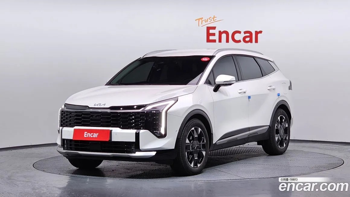 Kia Sportage — фото 1