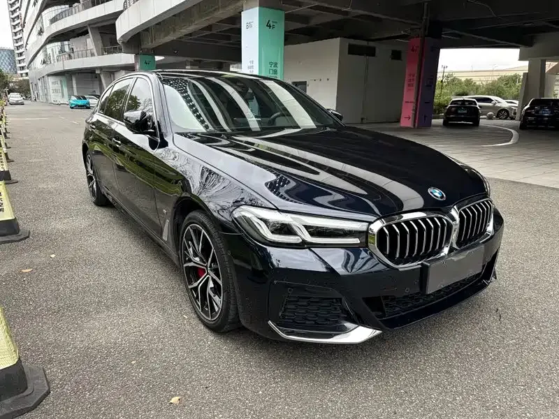 BMW 5 Series — фото 3