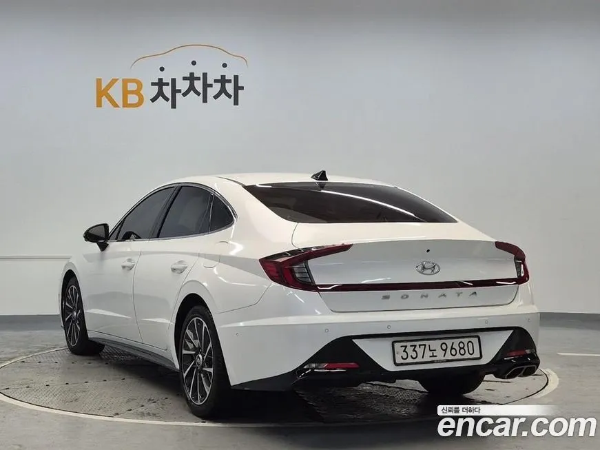 Hyundai Sonata — фото 2