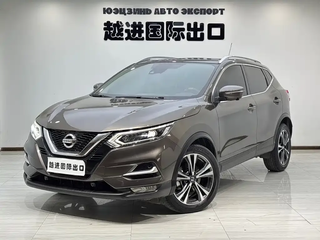 Nissan Qashqai — фото 1