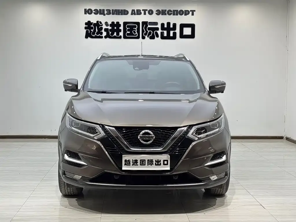 Nissan Qashqai — фото 2