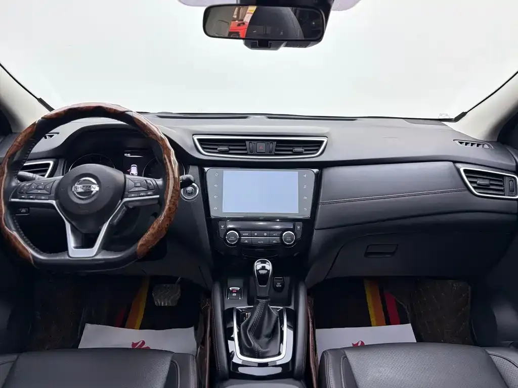 Nissan Qashqai — фото 6