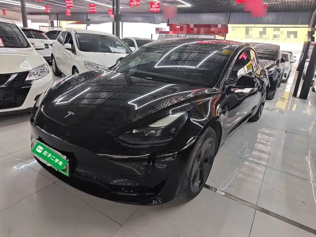 Tesla Model 3 — фото 2