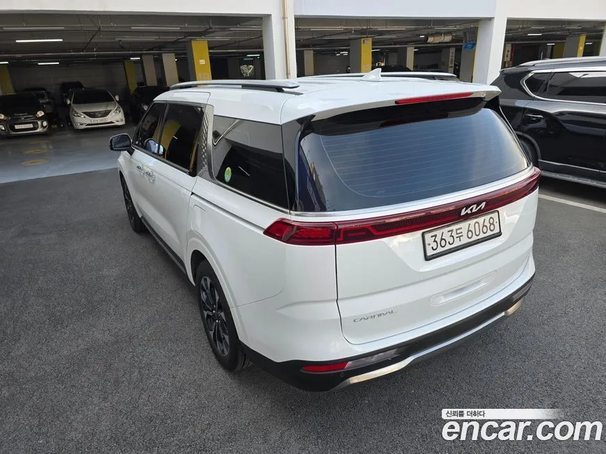 Kia Carnival — фото 2