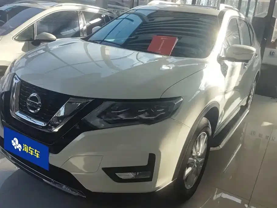Nissan X-Trail — фото 1