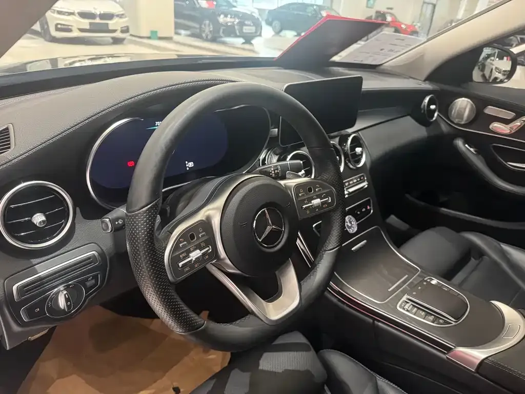Mercedes-Benz C-Class — фото 10