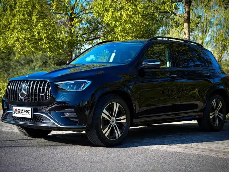 Mercedes-Benz GLE — фото 1