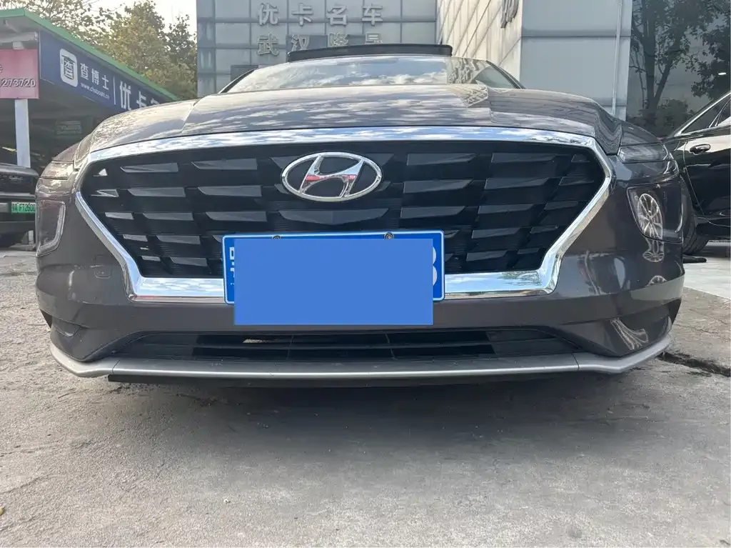 Hyundai Mistra — фото 1