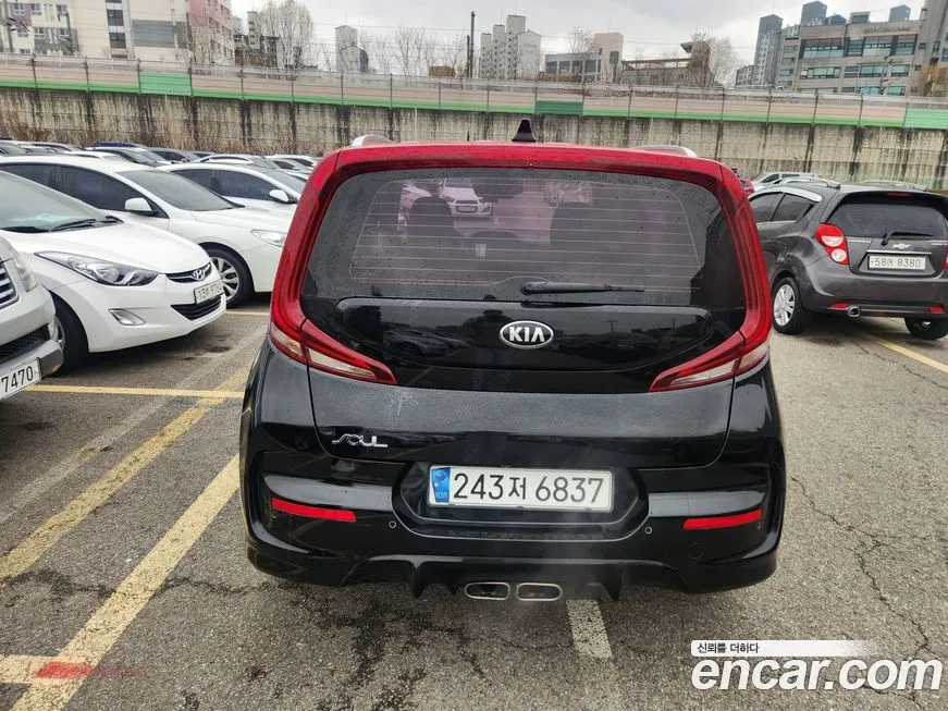 Kia Soul — фото 4