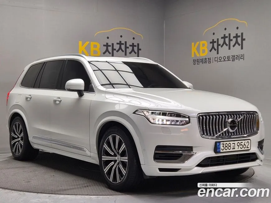 Volvo XC90 — фото 2