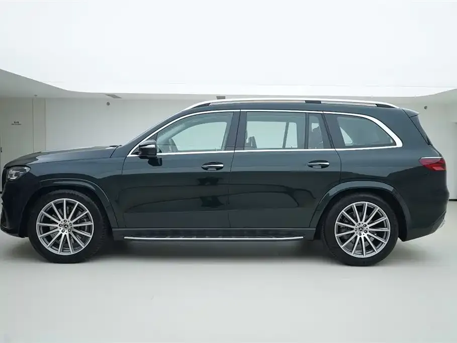 Mercedes-Benz GLS — фото 3