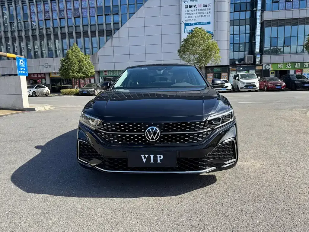 Volkswagen Passat — фото 3