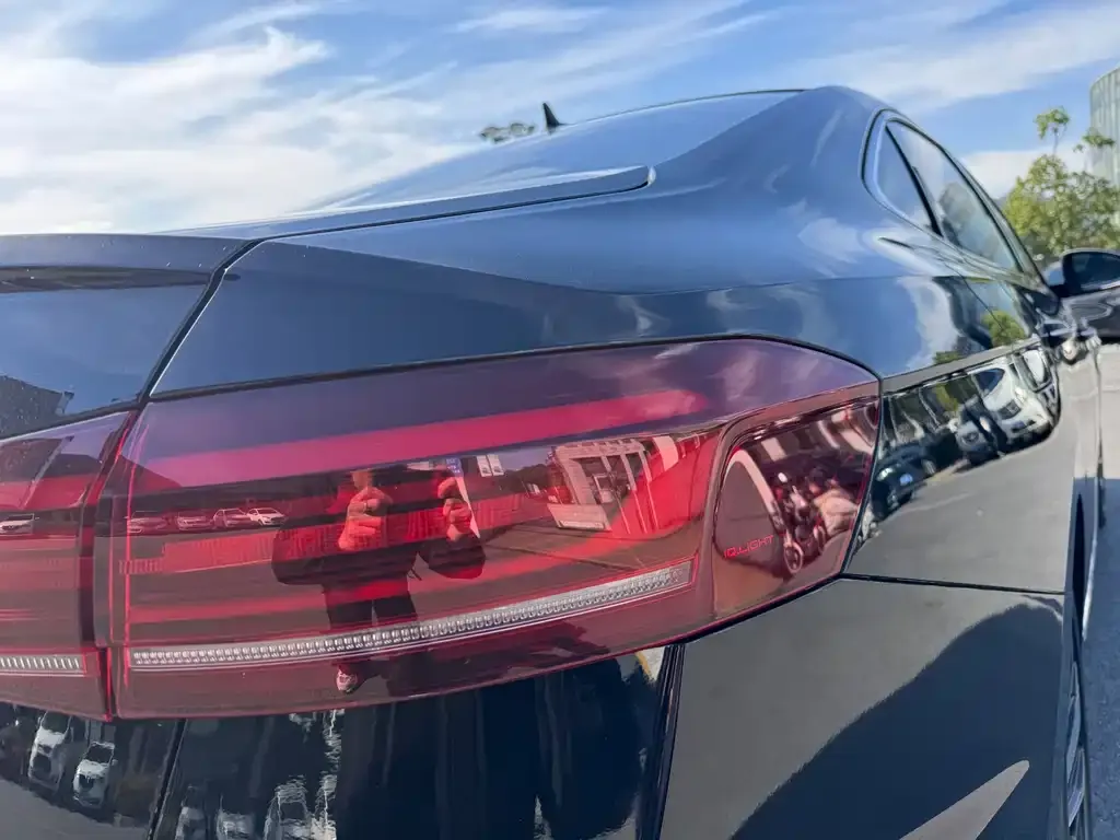 Volkswagen Passat — фото 6
