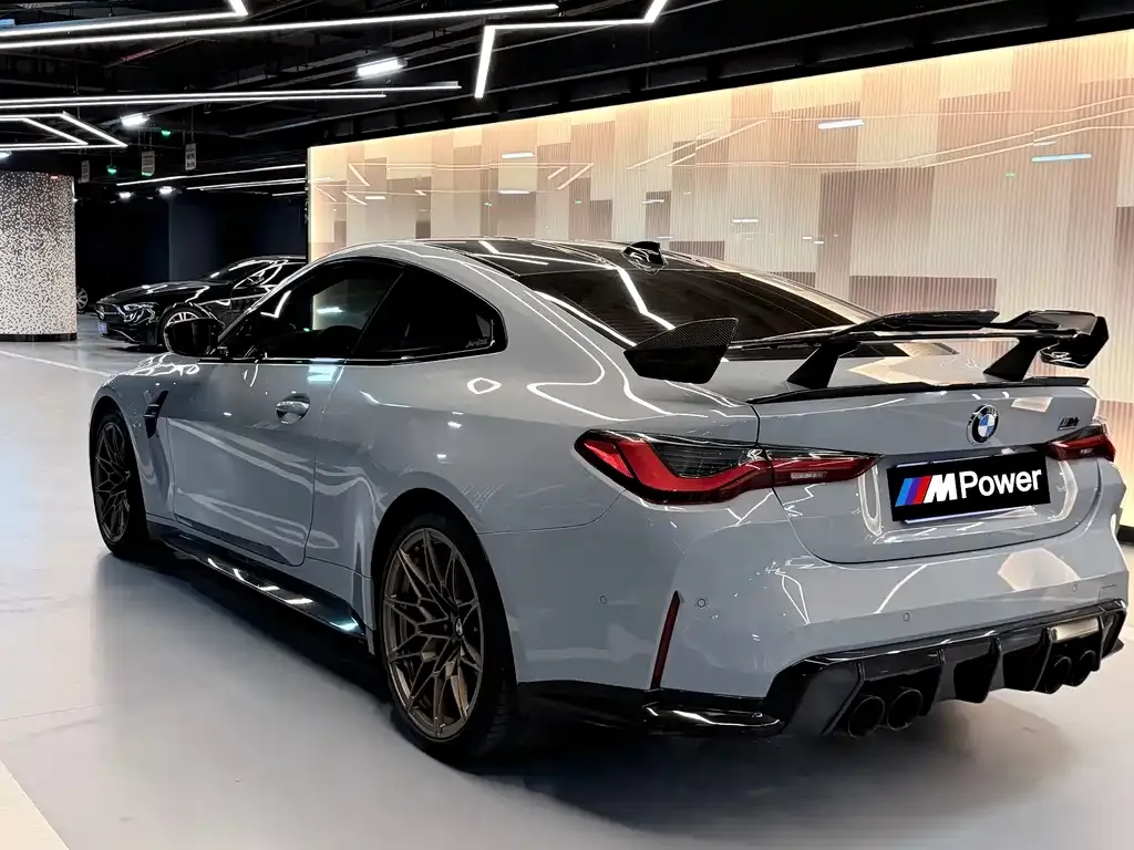 BMW M4 — фото 9