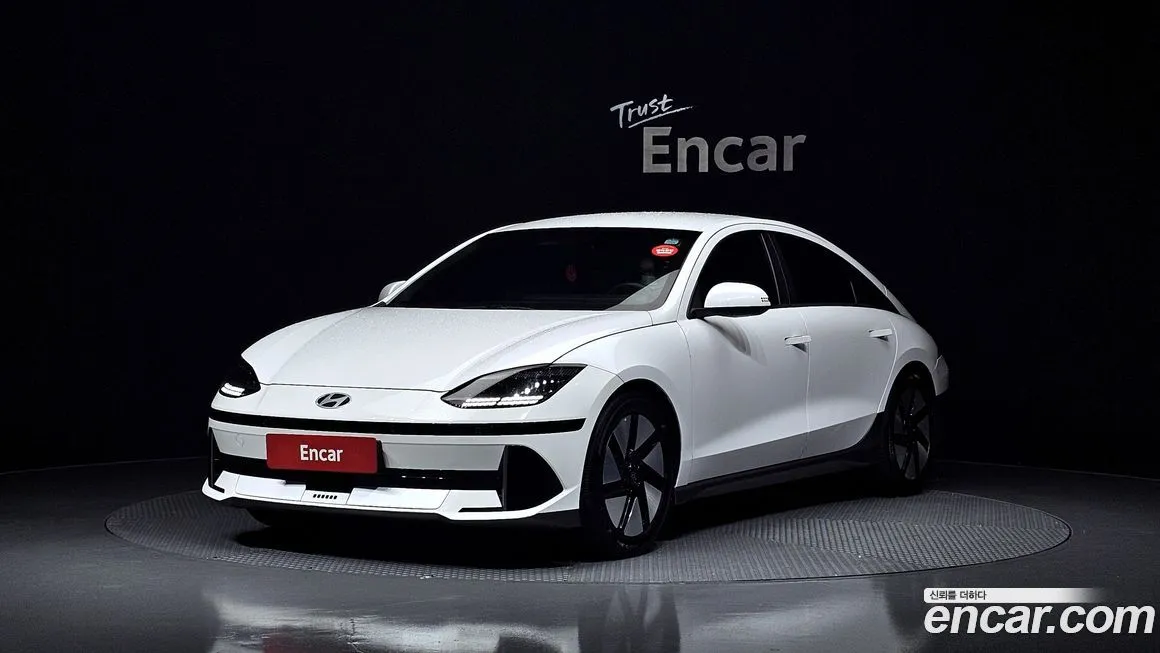 Hyundai Ioniq6 — фото 1