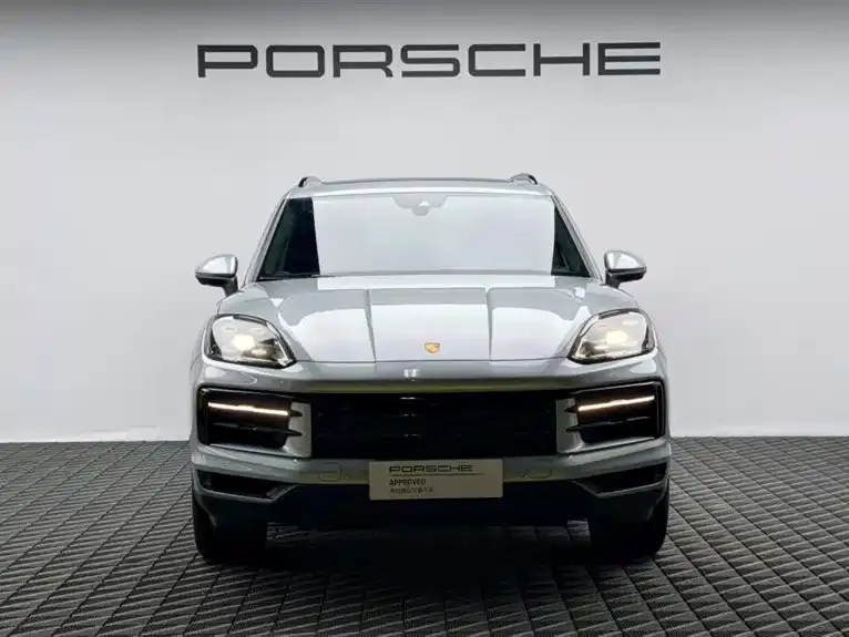 Porsche Cayenne — фото 2