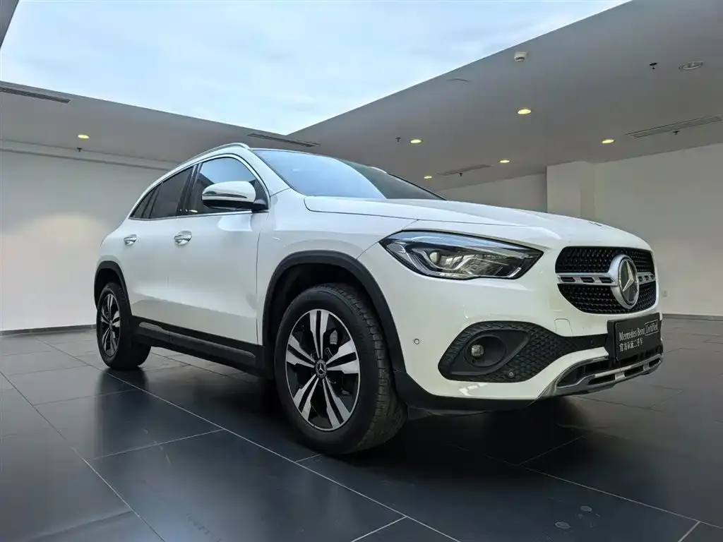Mercedes-Benz GLA — фото 2