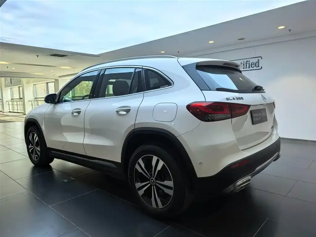 Mercedes-Benz GLA — фото 5
