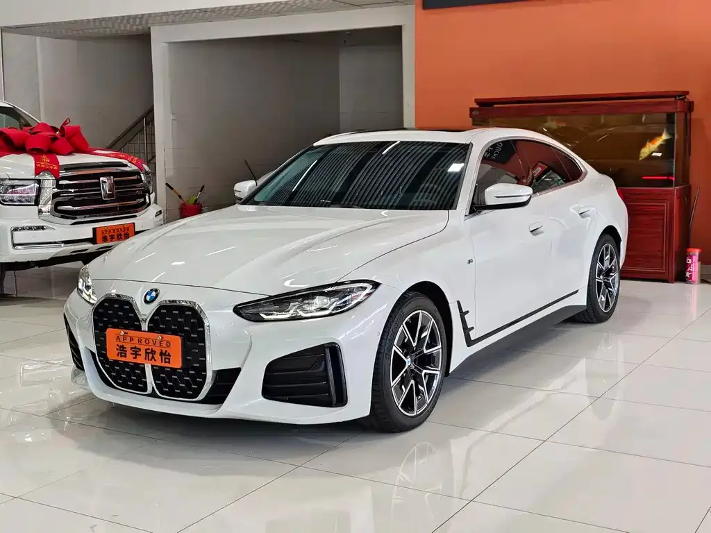 BMW 4 Series — фото 1
