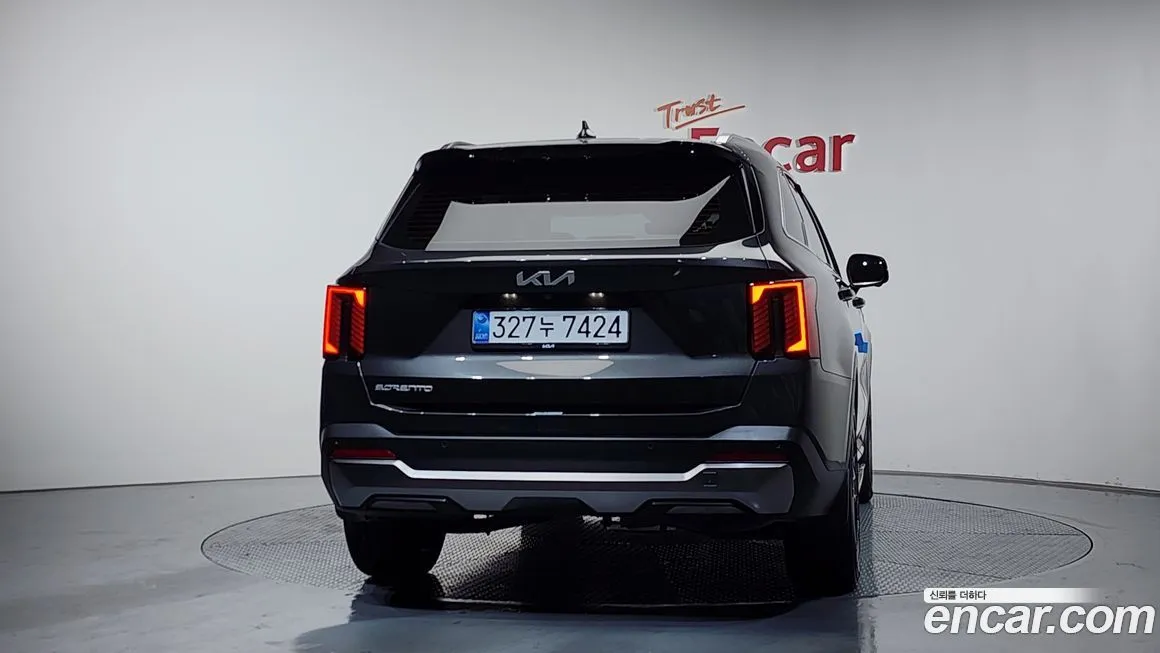 Kia Sorento — фото 4