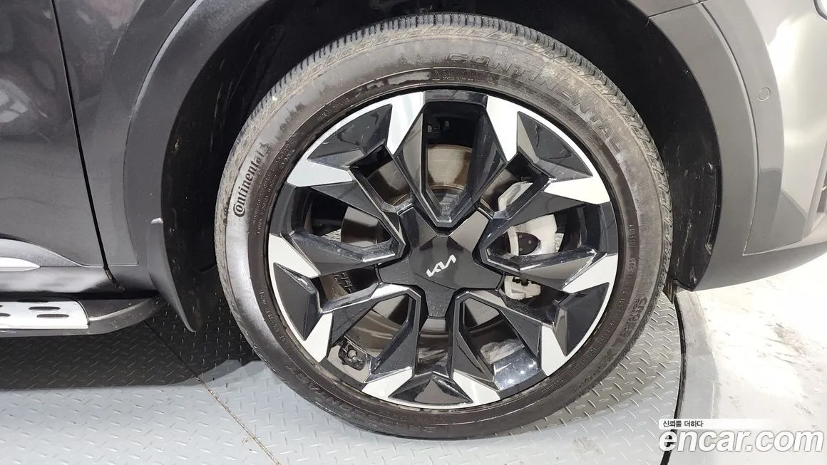 Kia Sorento — фото 5
