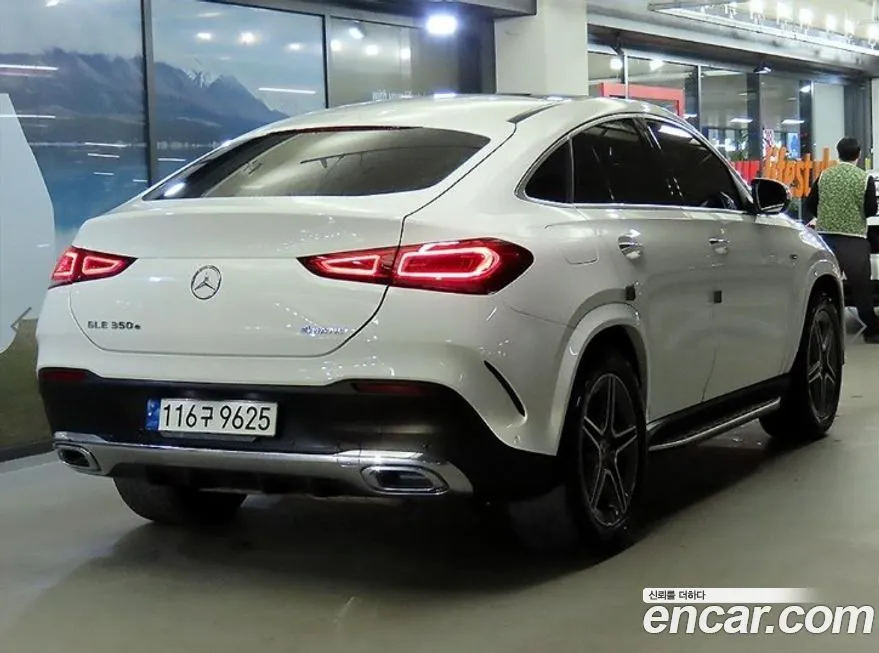 Mercedes-Benz GLE-Class — фото 4