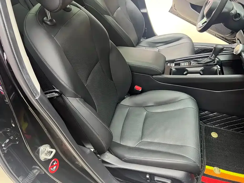 Honda Accord — фото 10