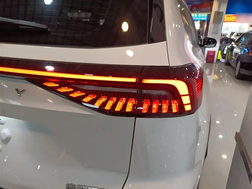 Chery Tiggo 8 PRO — фото 8