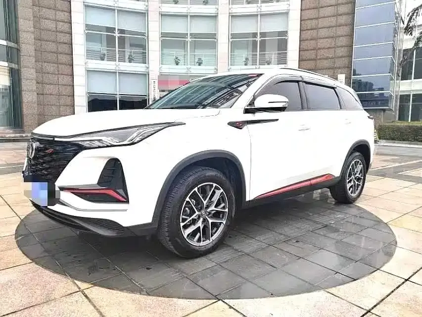 Changan CS75PLUS — фото 1
