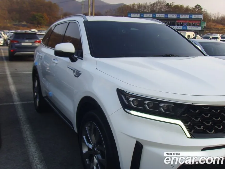 Kia Sorento — фото 3