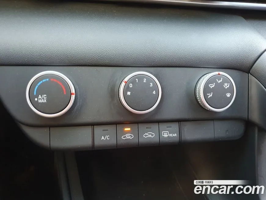 Hyundai AVANTE — фото 10