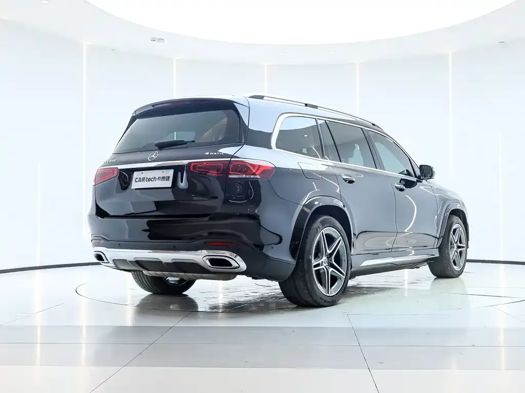 Mercedes-Benz GLS — фото 8