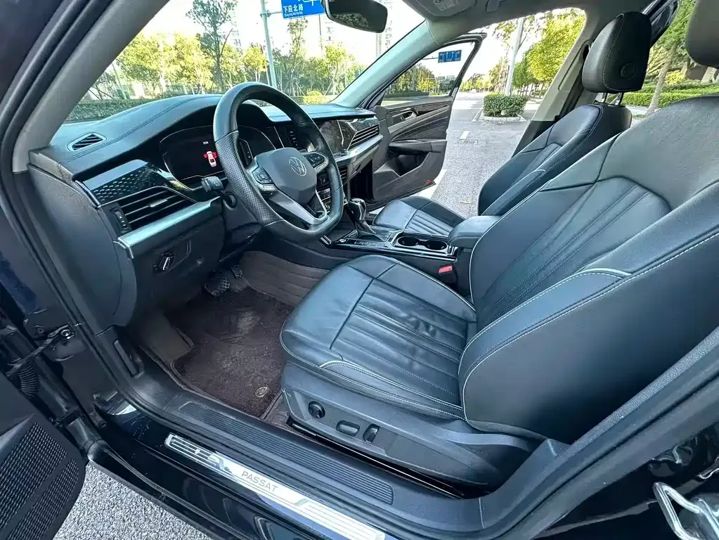 Volkswagen Passat — фото 4