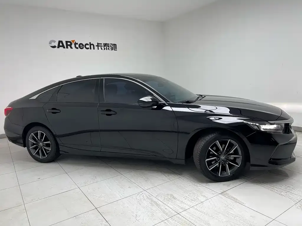 Honda Inspire — фото 4