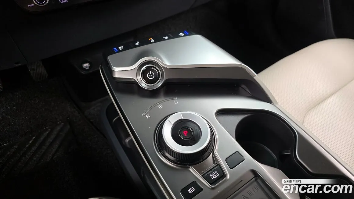 Kia EV6 — фото 9