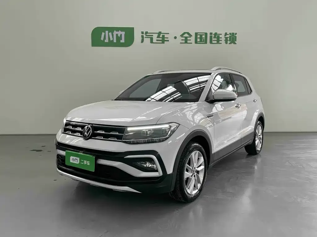 Volkswagen T-Cross — фото 1