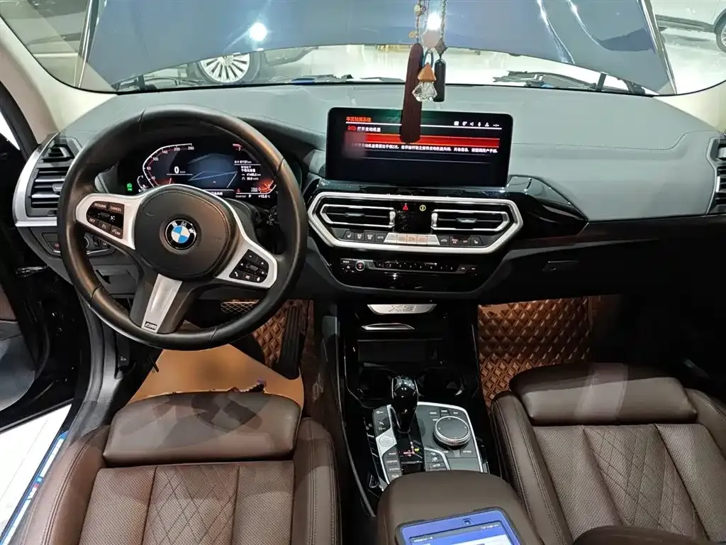 BMW X3 — фото 10