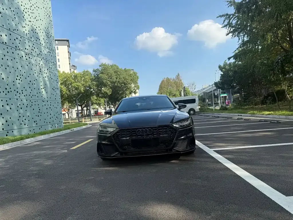 Audi A7 — фото 2
