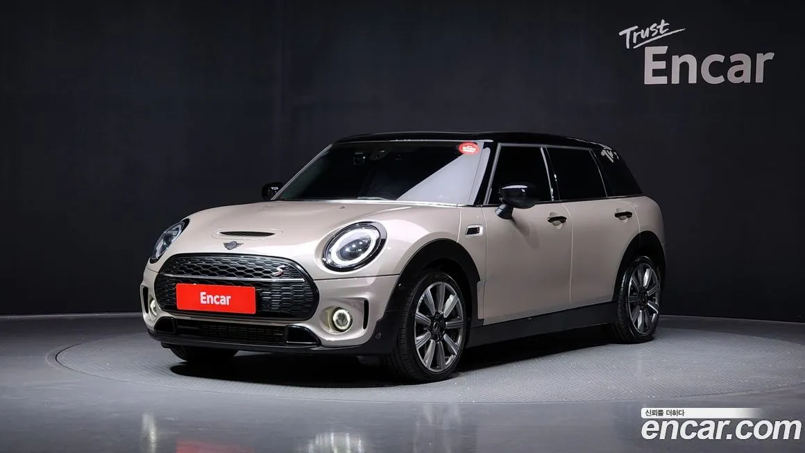 Mini Clubman — фото 1