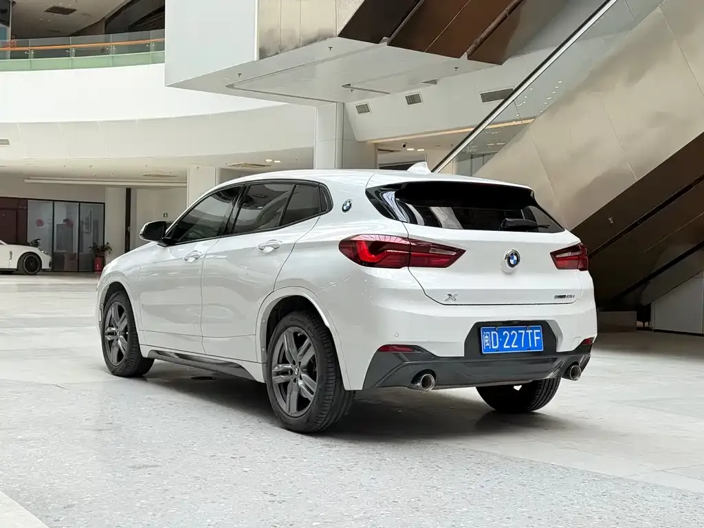BMW X2 — фото 6