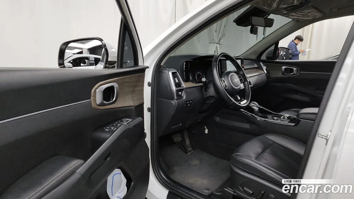 Kia Sorento — фото 10