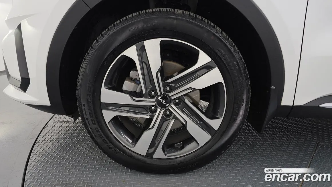 Kia Sorento — фото 5