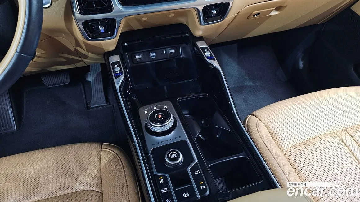 Kia Sorento — фото 9