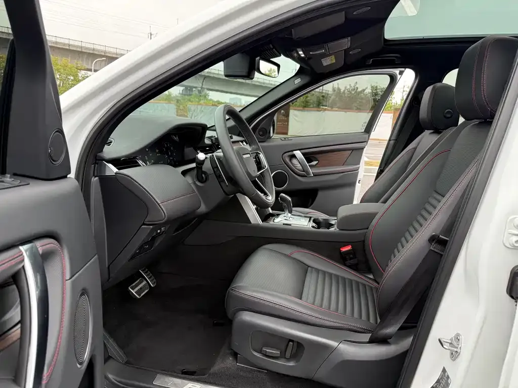 Land Rover Discovery Sport — фото 10