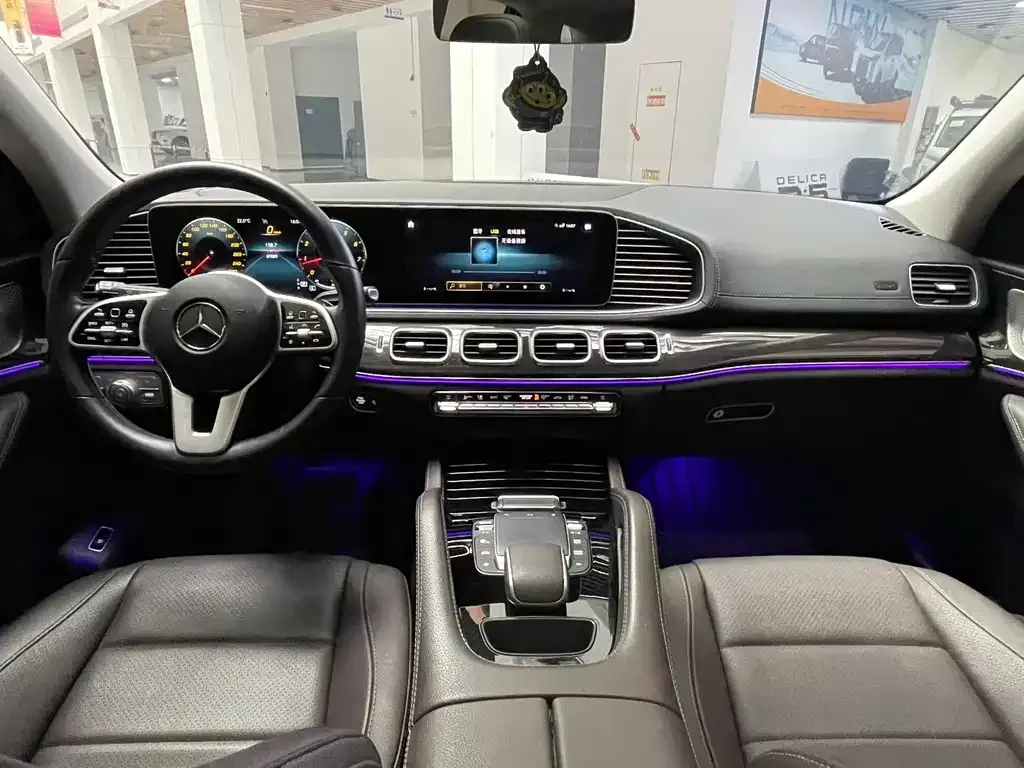 Mercedes-Benz GLE — фото 7